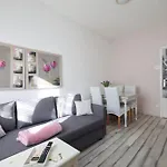 Apartman Floresita *