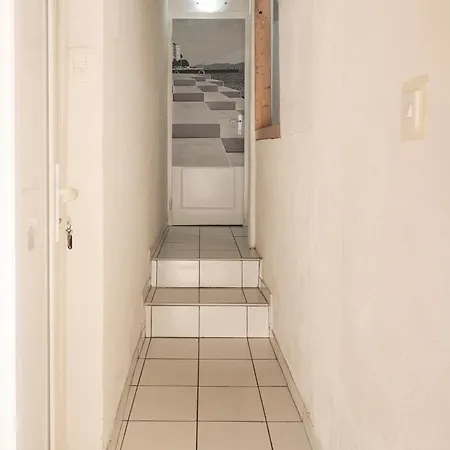 Apartman Floresita Zára