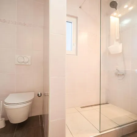 Floresita Apartman Zára