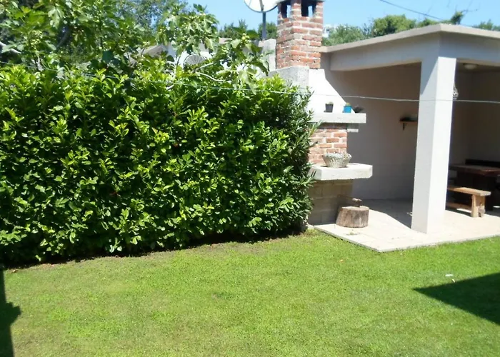 Apartman Floresita Zára