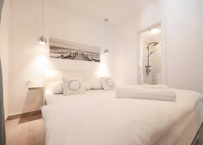 Apartman Floresita *