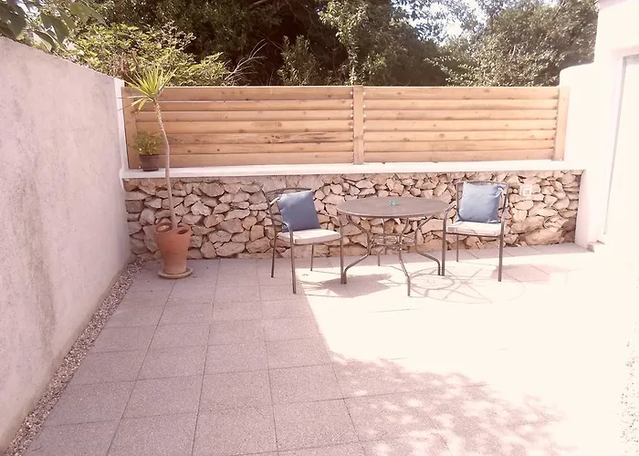 Apartman Floresita Zára